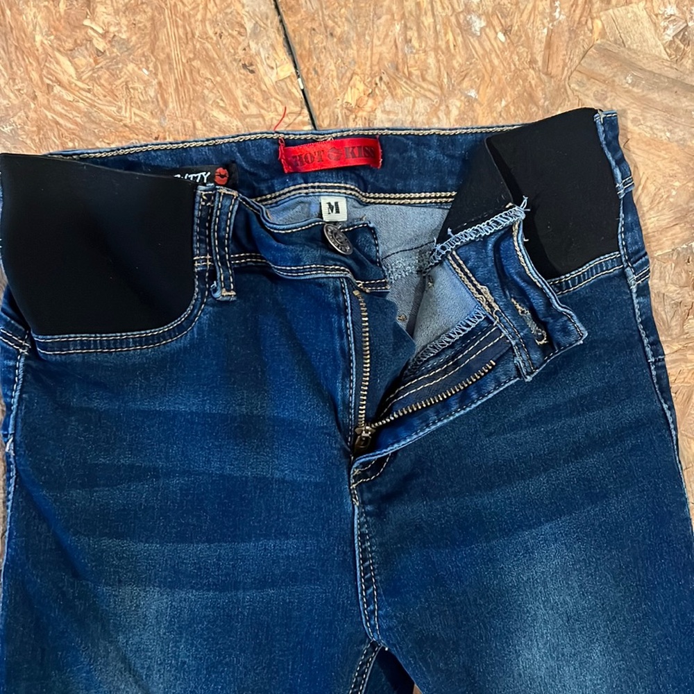Hot kiss maternity jeans size m